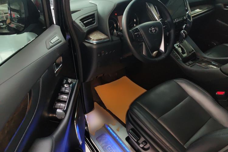 Used Toyota Alphard 2021 Dual-Engine 2.5L Prestige Edition