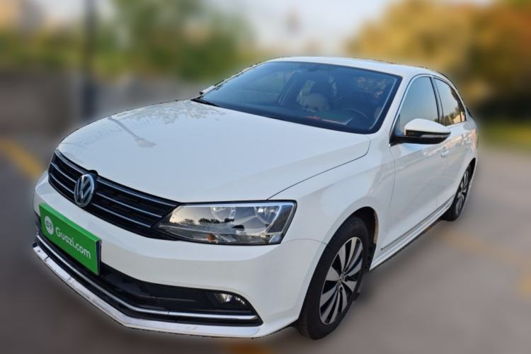 Used Volkswagen Sagitar 2018 1.6L Manual Comfort Model