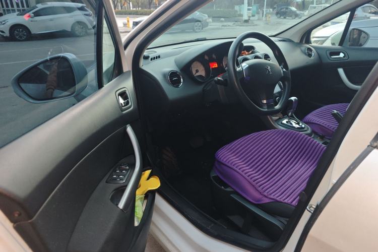 Used Peugeot 408 2013 2.0L Automatic Comfort Edition Driver Seat