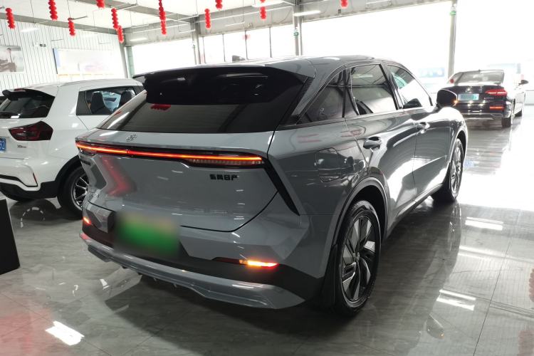 Used Venucia V DD-i 2023 60km iD Version
