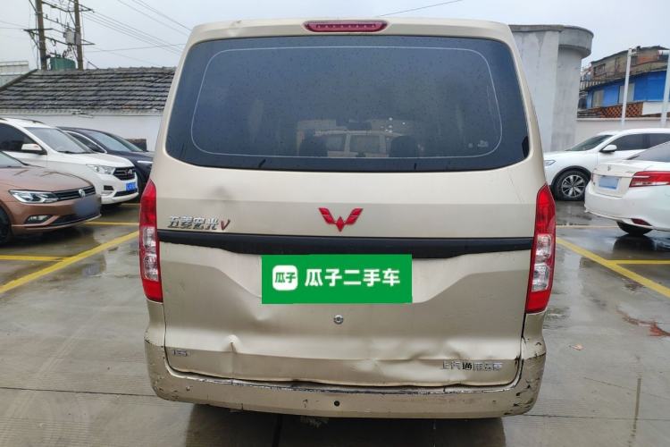 Used Wuling Hongguang V 2022 1.5L Jingqu Version Hydraulic Power Steering LAR Rear