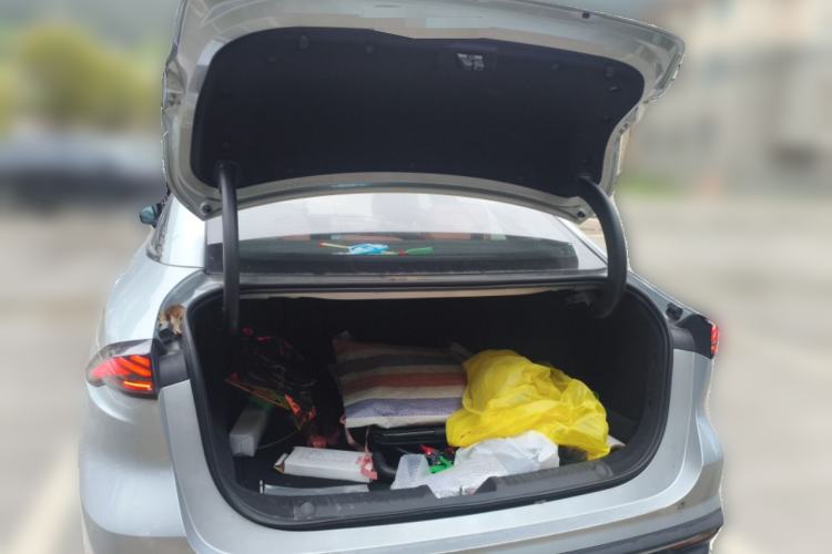 Used Geely Galaxy L6 2025 EM-i 140km Explorer+ Edition
