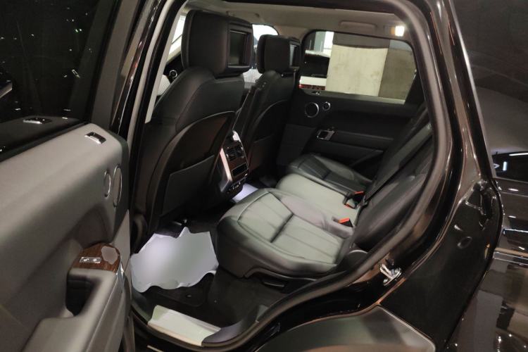 Used Land Rover Range SportNew Energy 2019 P400e HSE Left Rear Seat