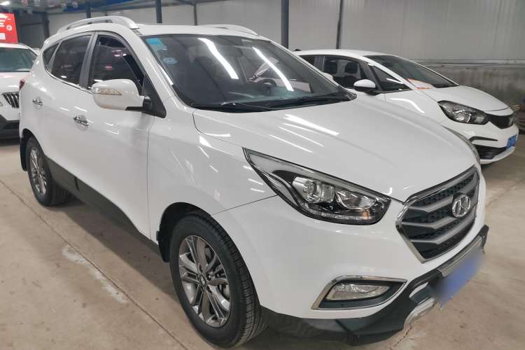 Used Hyundai ix35 2015 2.0L Automatic 2WD Smart Version China V Standard