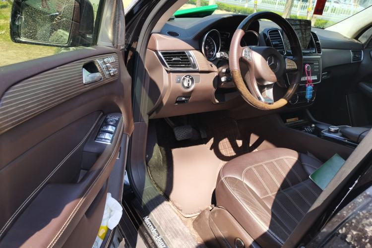 Used Mercedes-Benz GLE 2018 GLE 400 4MATIC Exclusive Edition Driver Seat