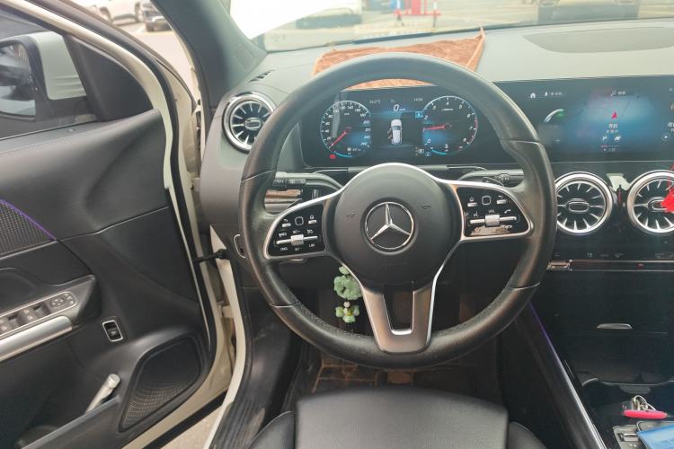 Used Mercedes-Benz GLA 2020 GLA 200 Steering Wheel
