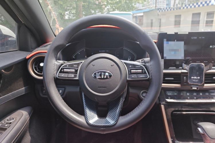 Used Kia K3 2019 1.5L CVT Smart Connectivity Version Steering Wheel