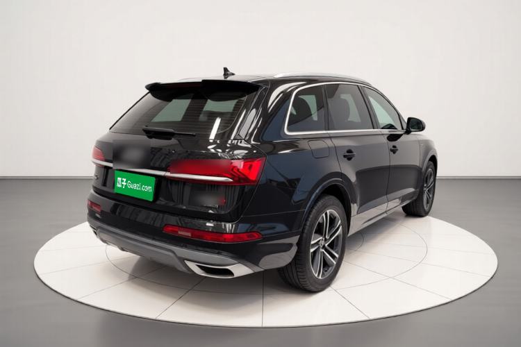 Used Audi Q7 2022 45 TFSI quattro S line Sport Edition Rear Right 45 Deg
