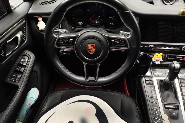 Used Porsche Macan 2020 Macan 2.0T Steering Wheel