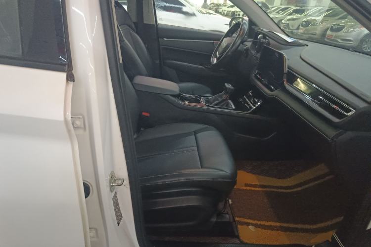 Used Wuling Victory 2020 1.5T CVT Luxury Model
