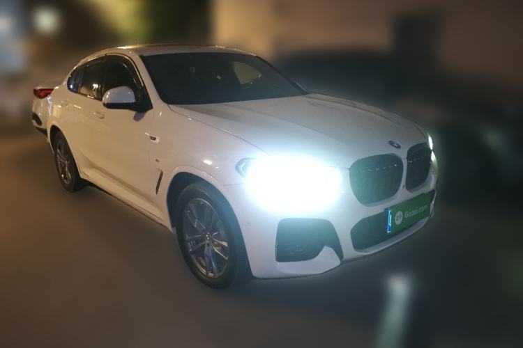 Used BMW X4 
