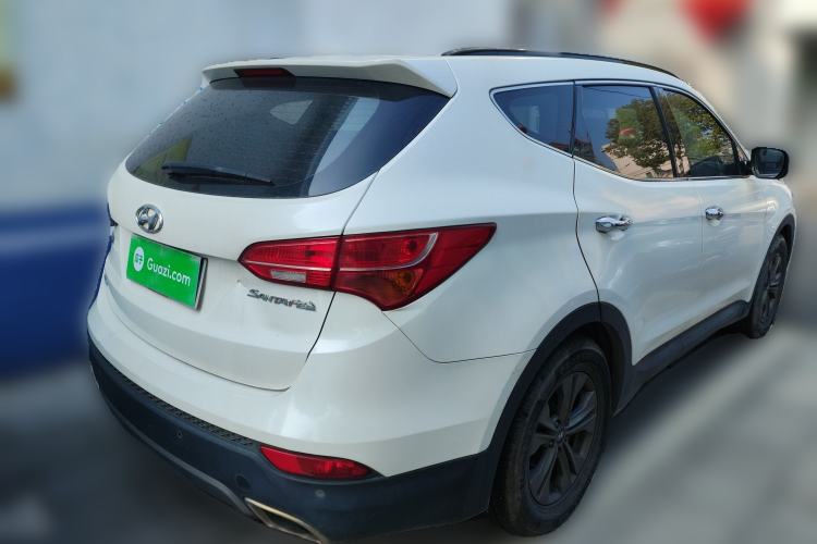 Used Hyundai Santa Fe 2015 2.0T Automatic Two-Wheel Drive Smart Version 5 Seats
