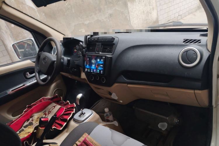 Used CHANGAN KAICHENG Ruixing EM80 2020 Flat Roof with Liftback Doors 2 Seats 41.86 kWh Center Console