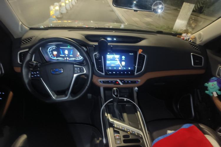 Used Geely Auto Vision X6 2018 1.4T CVT 4G Connected Flagship Edition
