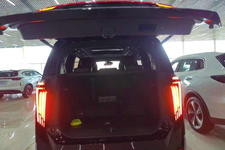 Used GAC Trumpchi M8 2023 Zongshi Series Dual-Motor Flagship Edition
