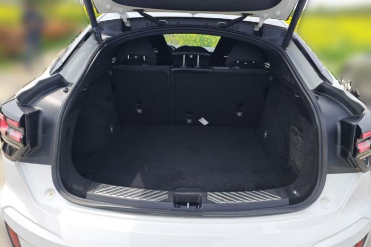 Used Lynk & Co 05 2020 2.0TD Four-Wheel Drive HypeHalo