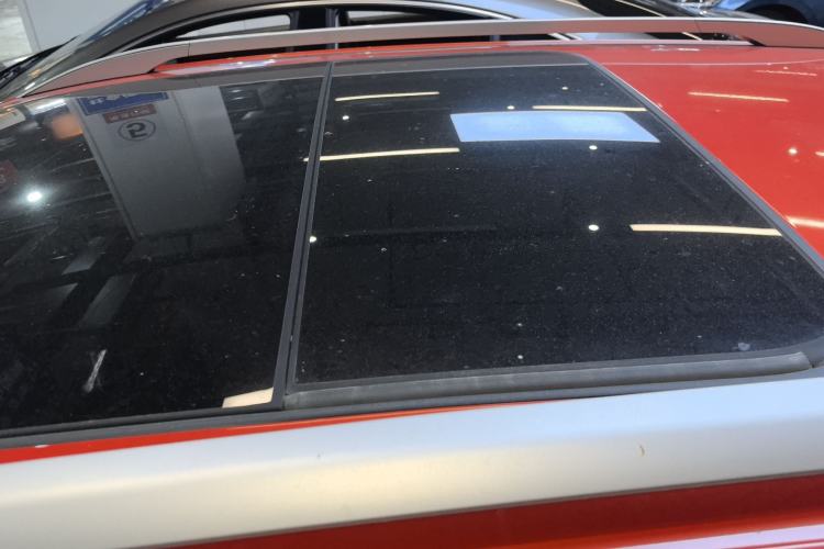 Used Volkswagen Lavida 2019 Hatchback 200TSI DSG Comfort Edition China VI Roof