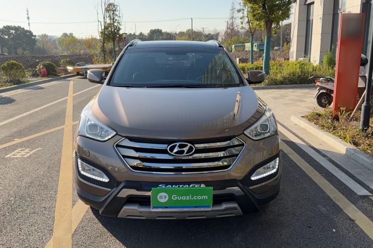 Used Hyundai Santa Fe 2013 2.4L Automatic Two-Wheel Drive Smart Version
