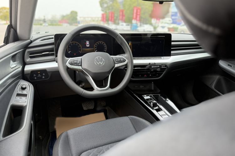 Used Volkswagen Lamando 2024 Lavida L 280TSI DSG Trendy Spicy Edition Interior 3