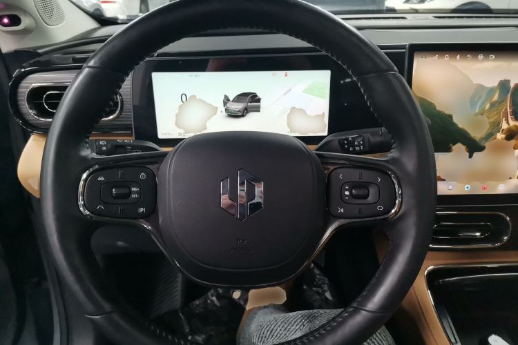 Used Leapmotor C11 2024 All-Electric 580 Luxury Edition
