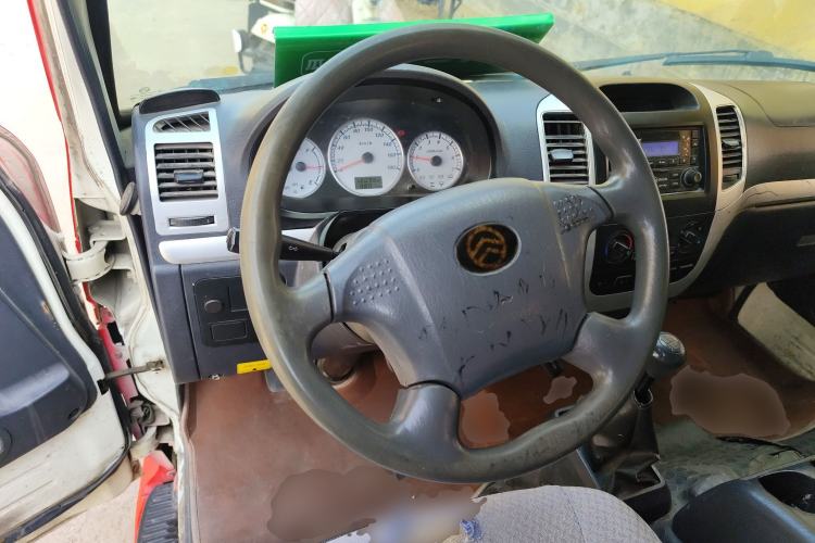 Used Golden Dragon Hiace 