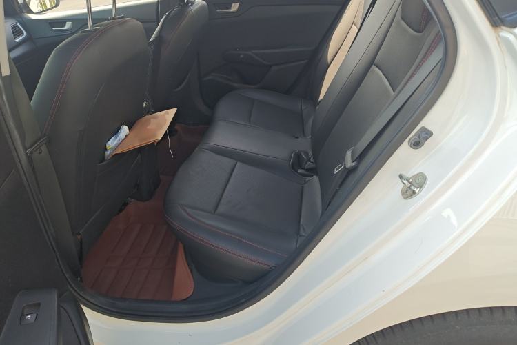 Used Hyundai Verna (new generation) 2016 1.4L Automatic Cool Edition GLS Left Rear Seat