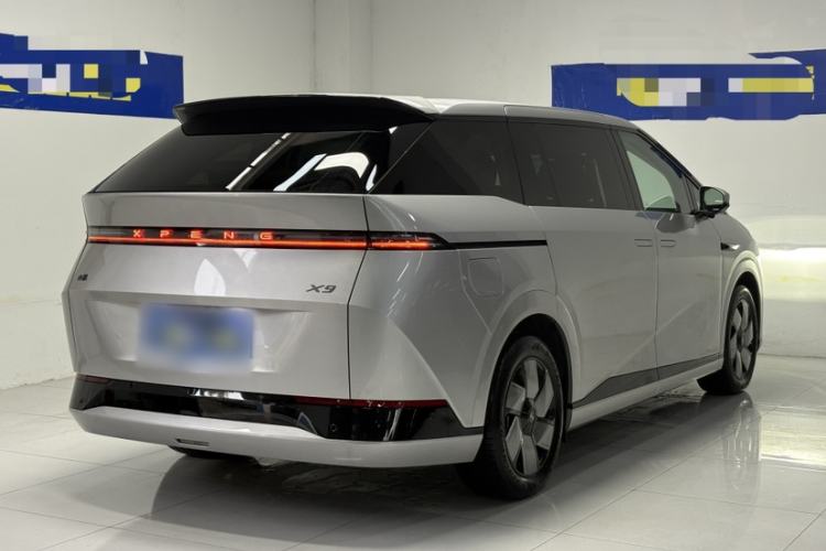 Used XPeng X9 2024 610 Long-Range Pro
