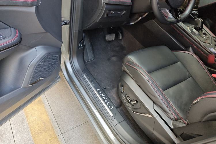 Used Lynk & Co 05 2020 2.0TD Four-Wheel Drive HypeHalo