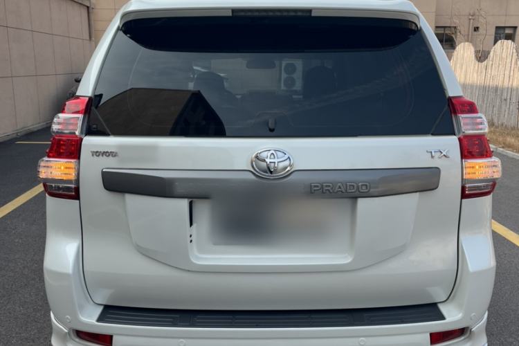 Used Toyota Prado 2015 2.7L Automatic Standard Edition Exterior 1