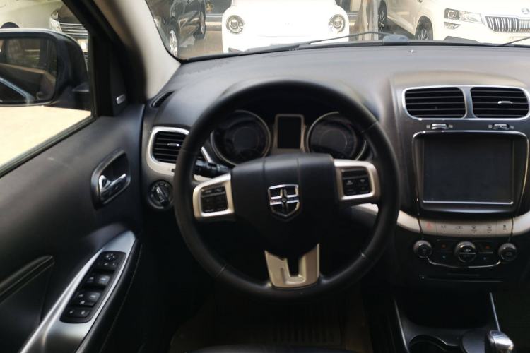 Used Dodge Journey 2013 2.4L Two-Wheel-Drive Smart Edition