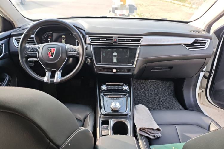 Used Roewe Ei5 2019 Smart Connect Supreme Edition
