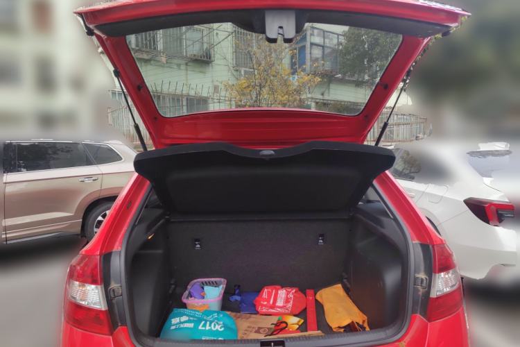 Used Skoda Rapid Spaceback 2014 1.6L Automatic Enjoyment Edition
