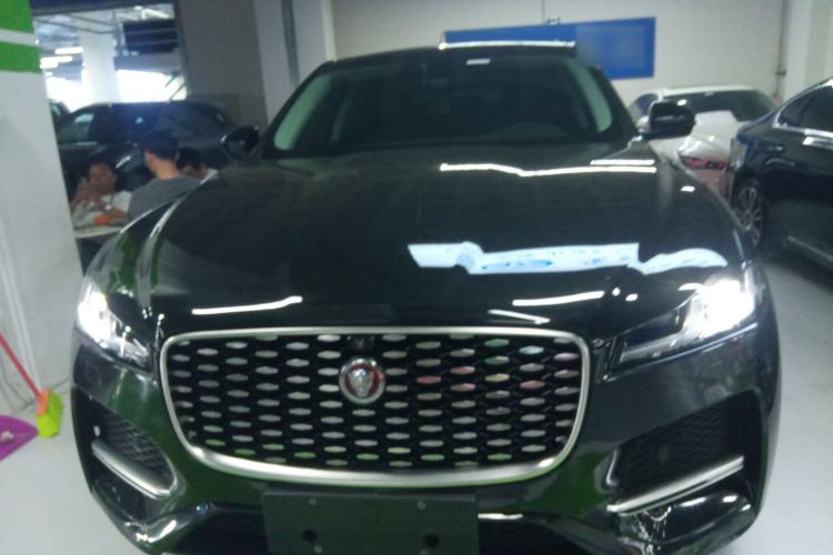 Used Jaguar F-PACE 2021 250 PS
