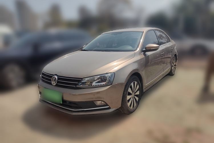 Used Volkswagen Sagitar 2015 230TSI Automatic Luxury Model