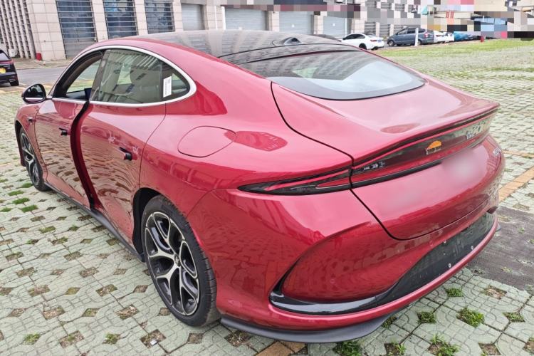 Used IM L6 2025 Pro Max model Rear Left 45 Deg