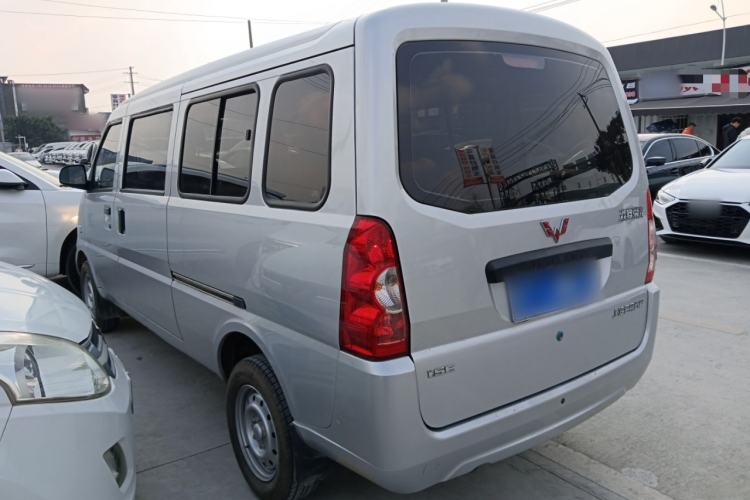 Used Wuling Rongguang 2021 1.5L Extended Basic Version L3C
