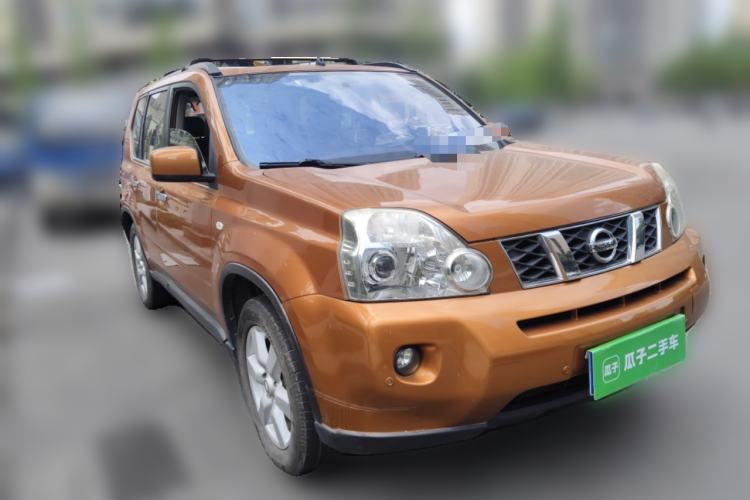 Used Nissan X-Trail 2010 2.5L CVT Luxury Edition 4WD Front Right 45 Deg