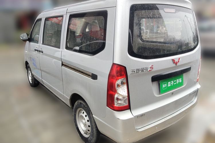 Used Wuling Rongguang 2014 1.2L S Base Model