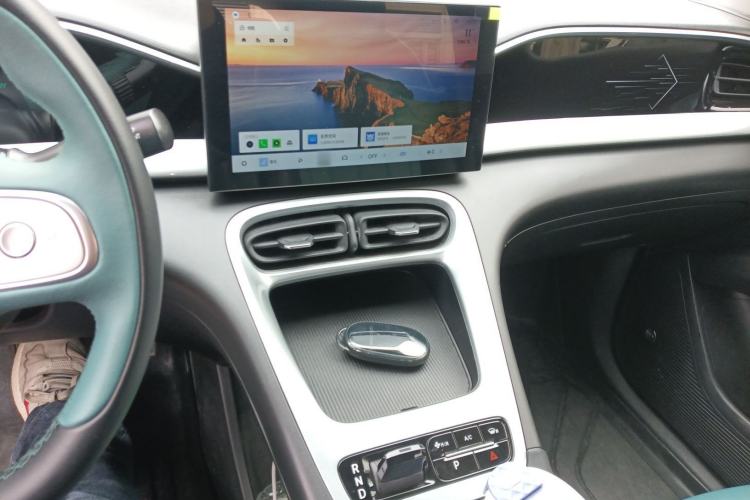 Used Geely Galaxy Geome 2025 410 km Free Version Audio And AC Panel