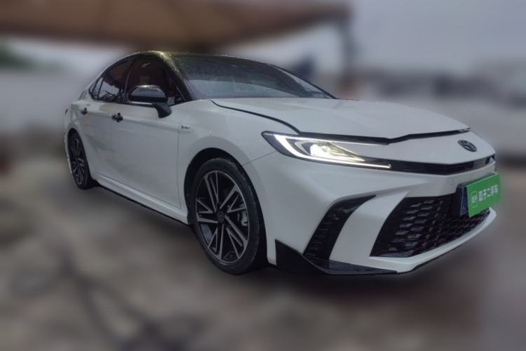 Used Toyota Camry 2024 Dual-Motor 2.0HS Sport Edition Front Right 45 Deg
