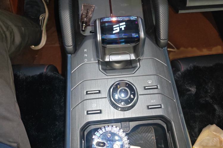 Used JETOUR Traveler 2025 Model—1.5TD DCT Exploration + Smooth Driving Edition