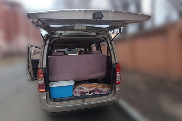 Used Wuling Rongguang V 2015 1.2L Standard Version Trunk