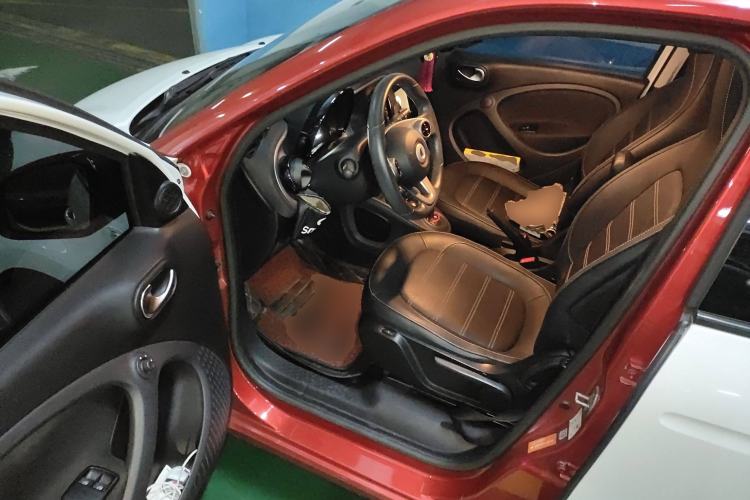 Used smart forfour 2016 0.9T 66 kW Pioneer Edition
