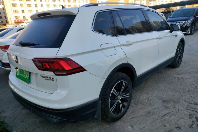 Used Volkswagen Tiguan L 2020 330TSI Automatic Two-Wheel Drive Panoramic Comfort Edition China VI Standard
