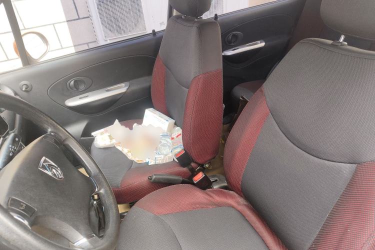 Used Baojun Lechi 2012 Revised Version 1.2L Manual Sporty Edition Dynamic Type
