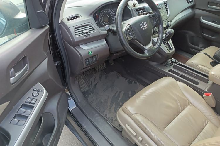 Used Honda CR-V 2013 2.4L two-wheel drive luxury version Driver Seat