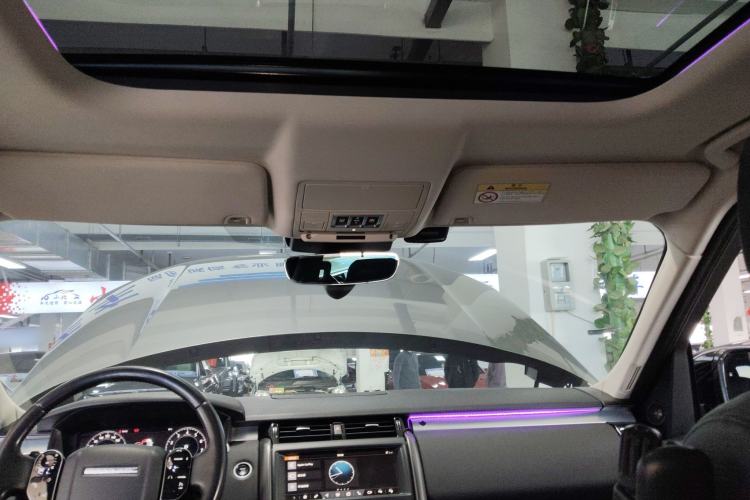 Used Land Rover Discovery 2020 2.0T SE Headliner