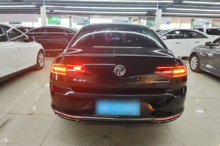 Used Volkswagen Magotan 2017 330TSI DSG Luxury Model