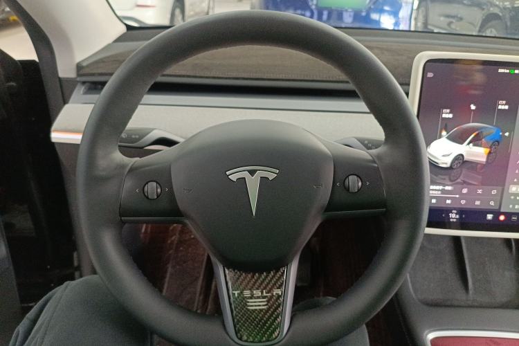 Used Tesla Model Y 2023 Rear-Wheel-Drive Version