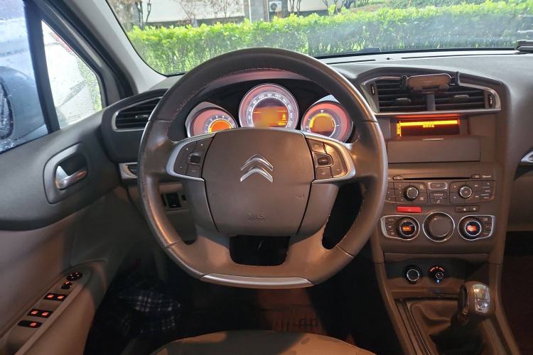 Used Citroen C4L 2013 1.8L Manual Jingzhi Edition
